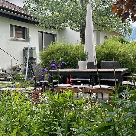 Chasa Stefania, Modernes Engadiner Haus Mit Wellness Und Sauna * Scuol