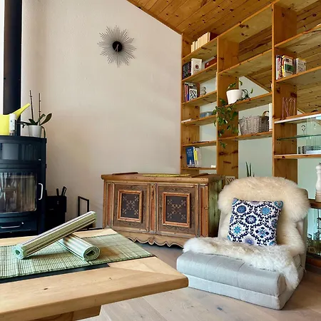 Chasa Stefania, Modernes Engadiner Haus Mit Wellness Und Sauna * Scuol