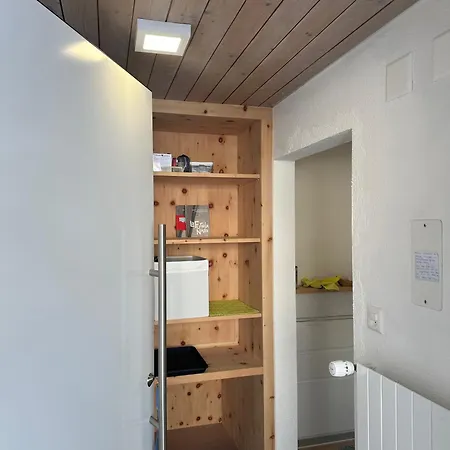 Dom wakacyjny Chasa Stefania, Modernes Engadiner Haus Mit Wellness Und Sauna
