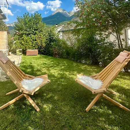 Chasa Stefania, Modernes Engadiner Haus Mit Wellness Und Sauna Scuol