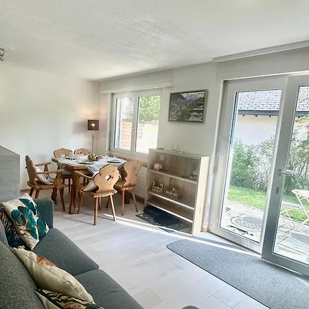 Chasa Stefania, Modernes Engadiner Haus Mit Wellness Und Sauna * Scuol