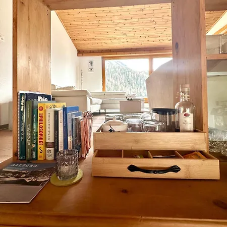 Holiday home Chasa Stefania, Modernes Engadiner Haus Mit Wellness Und Sauna *