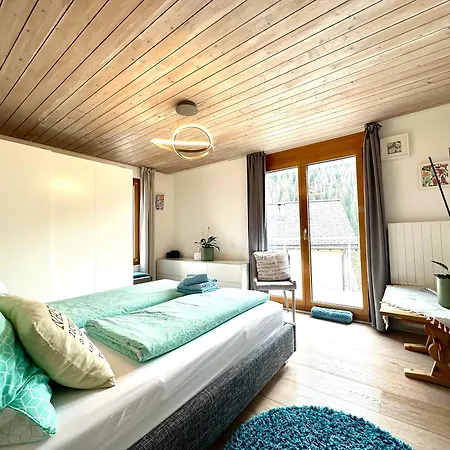 Chasa Stefania, Modernes Engadiner Haus Mit Wellness Und Sauna Scuol