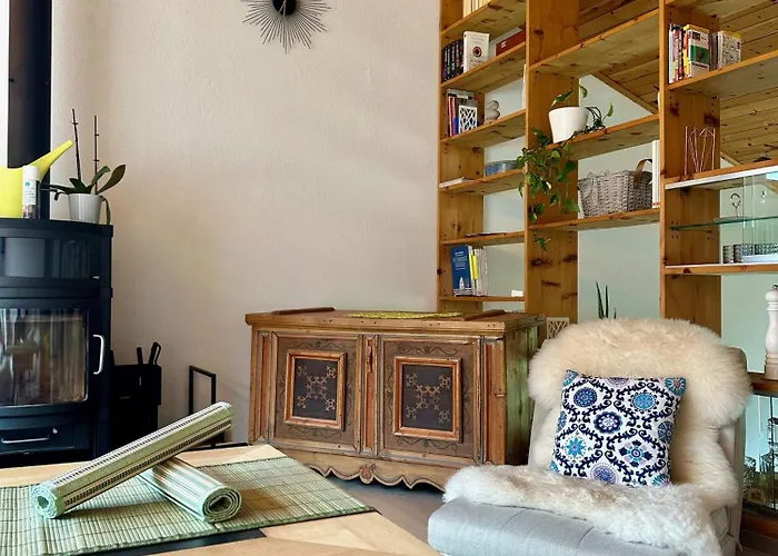 Chasa Stefania, Modernes Engadiner Haus Mit Wellness Und Sauna * Scuol