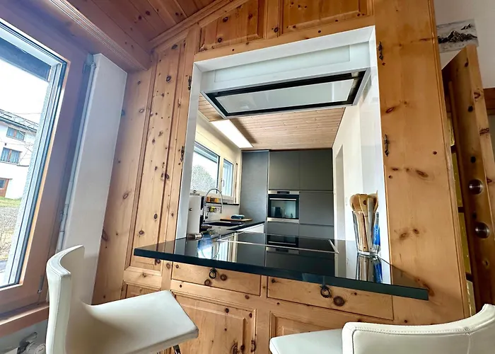 Chasa Stefania, Modernes Engadiner Haus Mit Wellness Und Sauna *