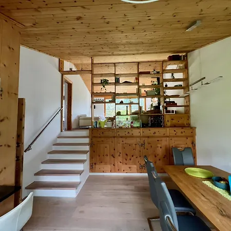 Chasa Stefania, Modernes Engadiner Haus Mit Wellness Und Sauna Scuol