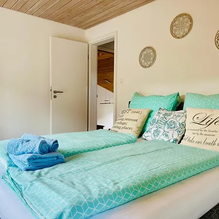 Chasa Stefania, Modernes Engadiner Haus Mit Wellness Und Sauna *