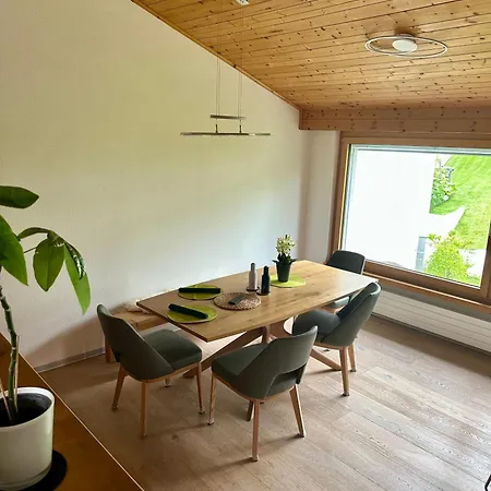 Chasa Stefania, Modernes Engadiner Haus Mit Wellness Und Sauna Scuol