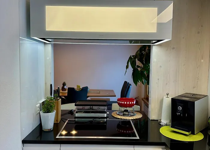 Chasa Stefania, Modernes Engadiner Haus Mit Wellness Und Sauna Casa de Férias *