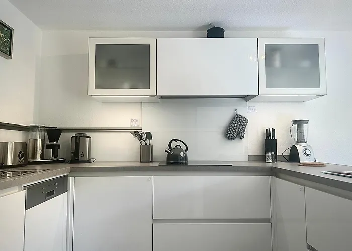 Chasa Stefania, Modernes Engadiner Haus Mit Wellness Und Sauna Casa de Férias