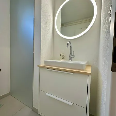 Chasa Stefania, Modernes Engadiner Haus Mit Wellness Und Sauna Nyaraló Scuol
